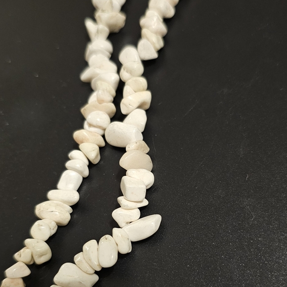 Vintage Hand Crafted Long Magnesite & Alternating Link Chain. - Picture 3 of 6